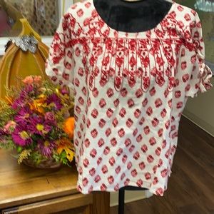 A Loves A  Dillards wore 1 time